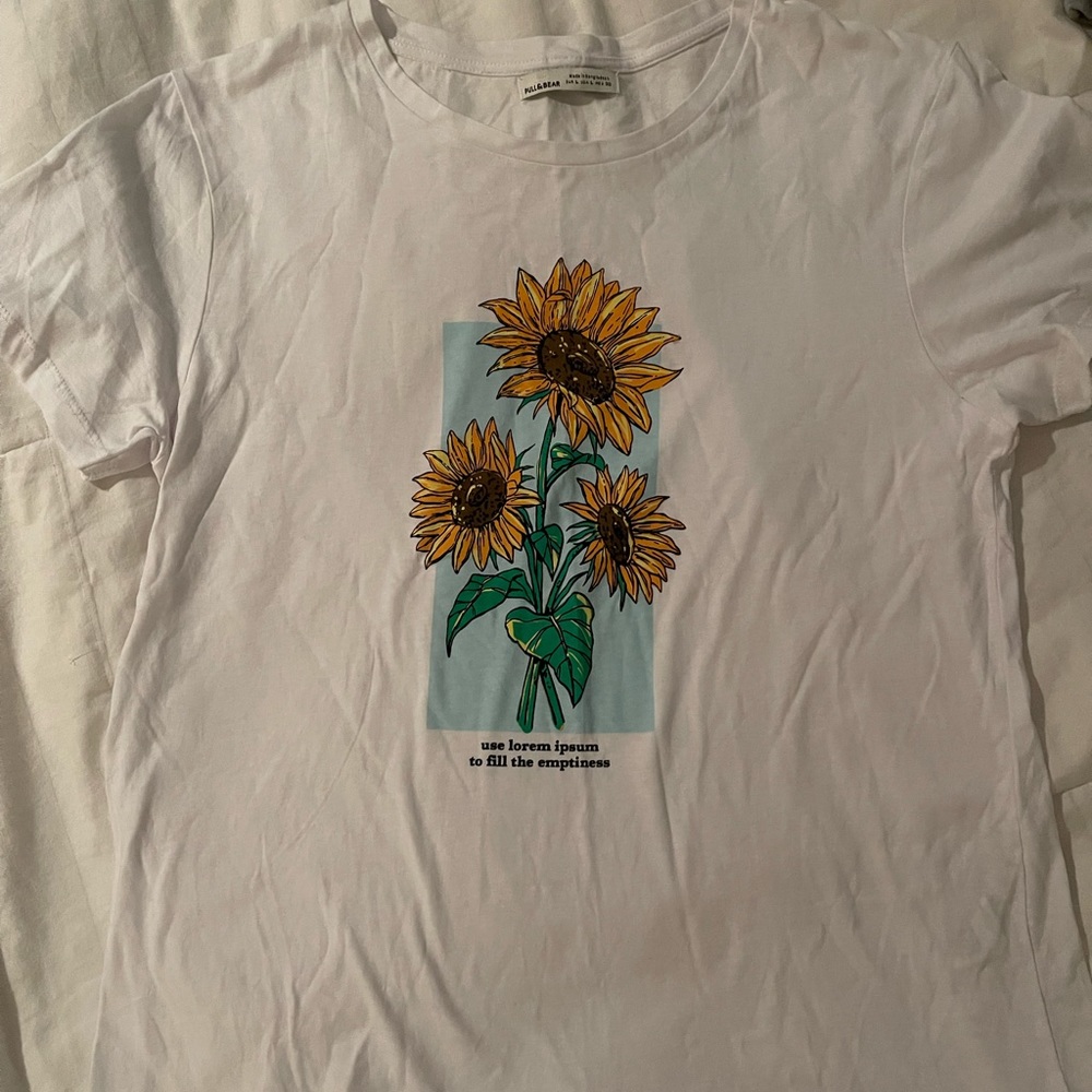 White T-shirt